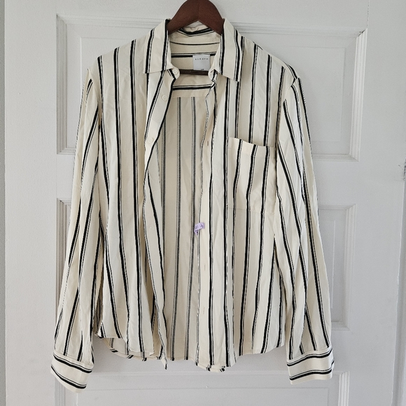Sandro Paris dress shirt in cream with black diagonal stripes, size medium - Picture 1 of 7